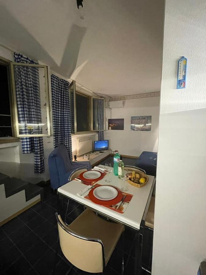 Monolocale Baia Dei Delfini Apartment Портовенере Екстериор снимка